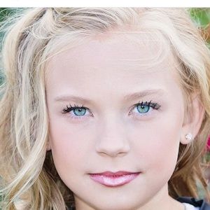 Meet your Posher, Misty